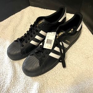 Adidas THE AUTHENTIC LOW TOP WITH THE SHELL TOE. Size 20